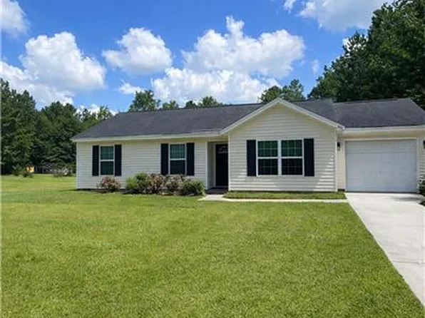 417 Shadowbrook Cir, Springfield, GA 31329