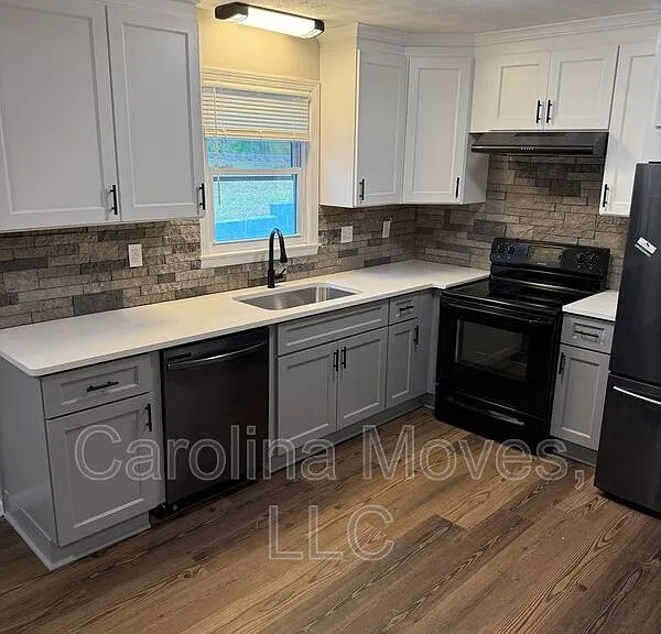 102 Haven Rst — Photo 5