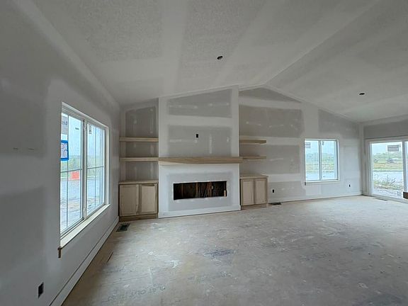 4th image of 5914 Plumthicket St