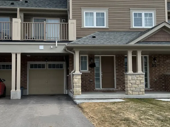 59 Tabaret Cres, Oshawa, ON L1L 0G5