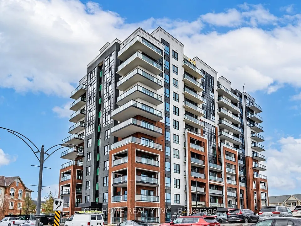 55 Clarington Blvd #810