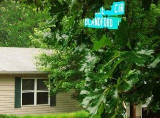 9 Blandford Ln, Bella Vista, AR 72715