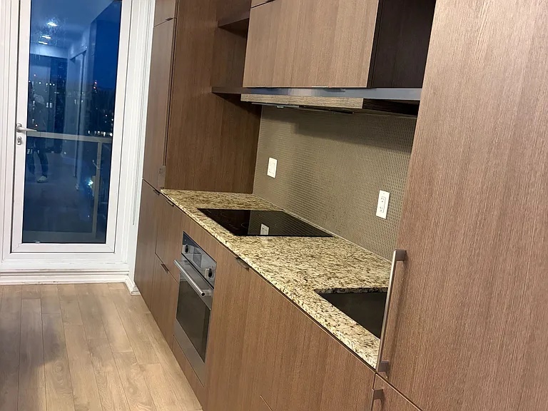 197 Yonge St #2503 — Photo 5