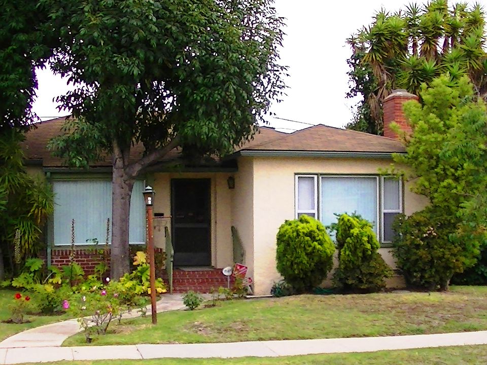 1st image of 3002 S Beverly Dr