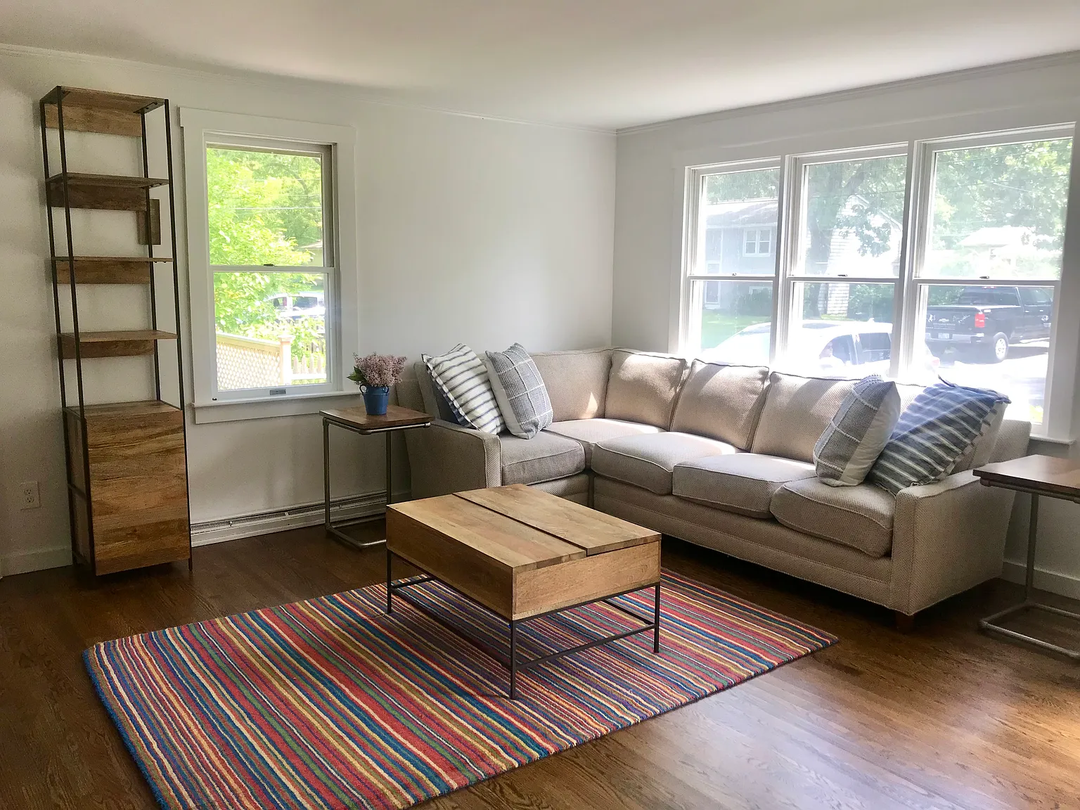 3 bed, 1800 sqft, $3,200 — Photo 3