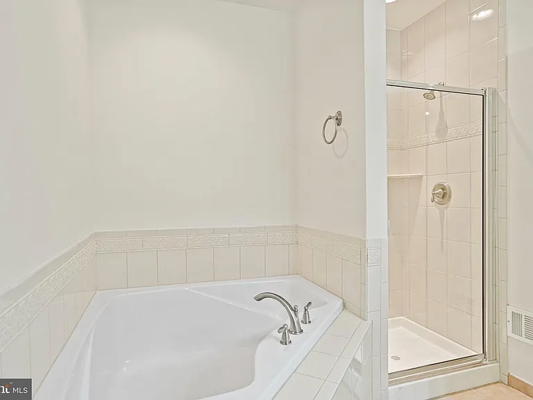13551 Triadelphia Mill Rd — Photo 61