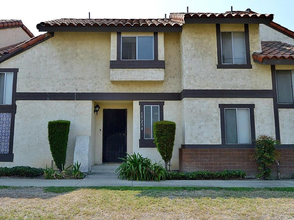 1st image of 15234 Ramona Blvd