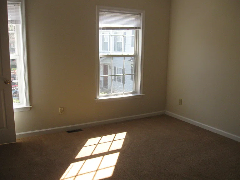 310 Wine St — Photo 19