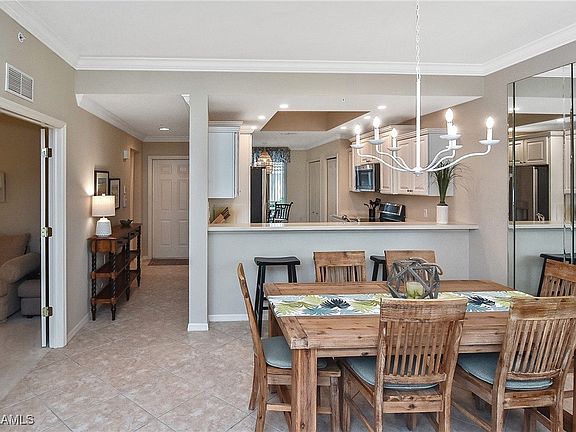 5th image of 10487 Washingtonia Palm Way APT 3615