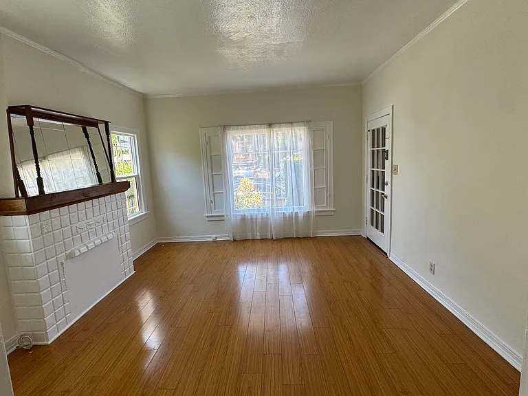 6828 Leland Way #6828 — Photo 3