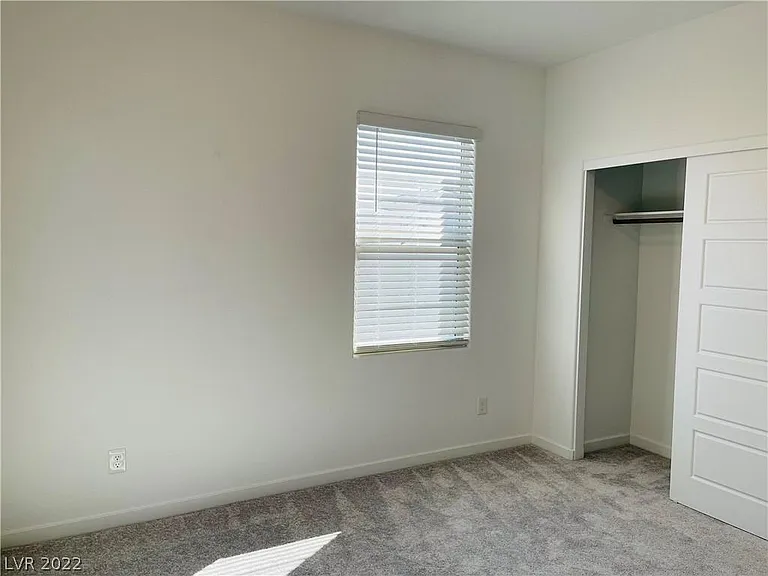 12364 Harbor Isle Ave — Photo 19