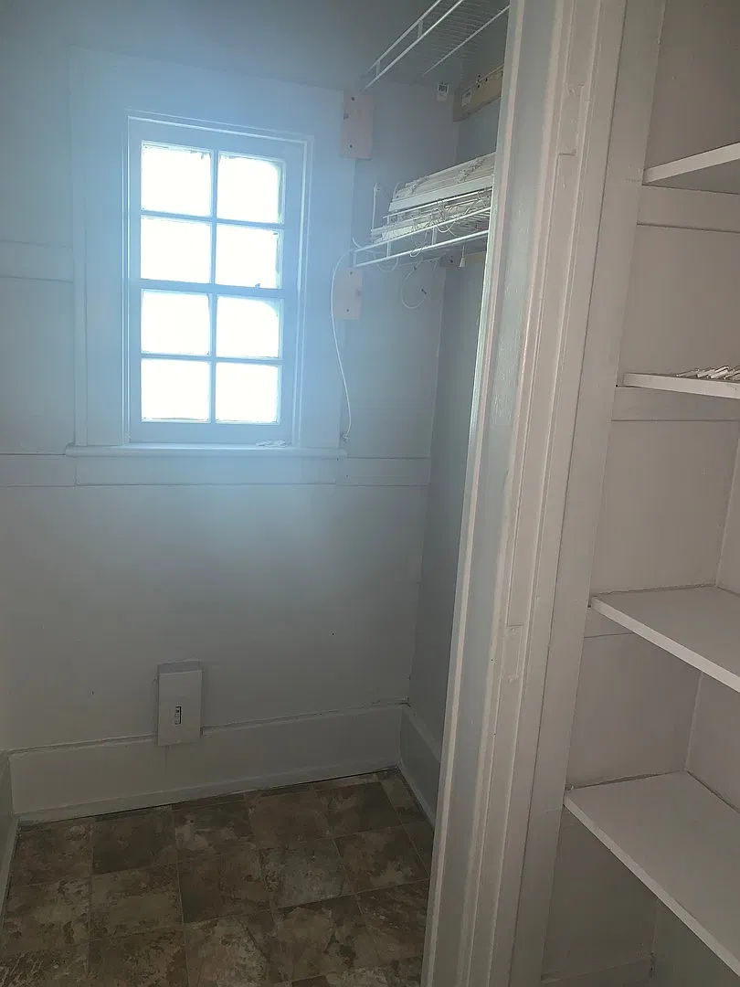 1211 Lake Ave — Photo 3