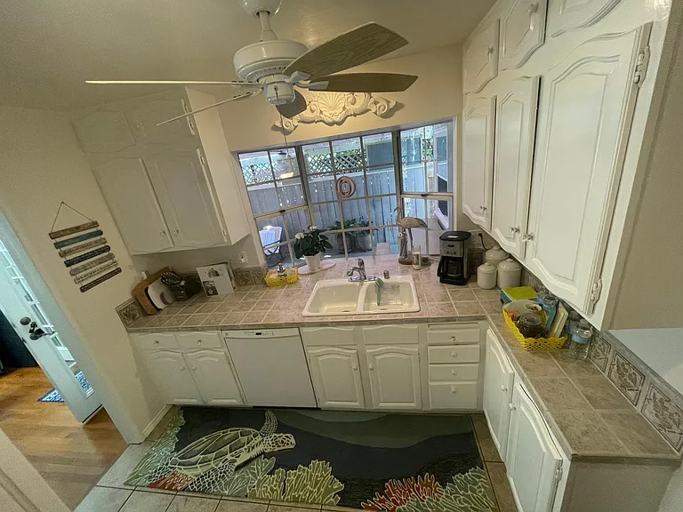 1480 Diamond St — Photo 17