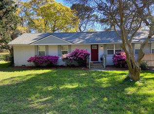 207 6th St, Mount Pleasant, SC 29464