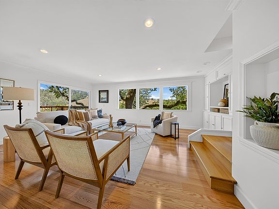 3rd image of 32 Longwood Drive