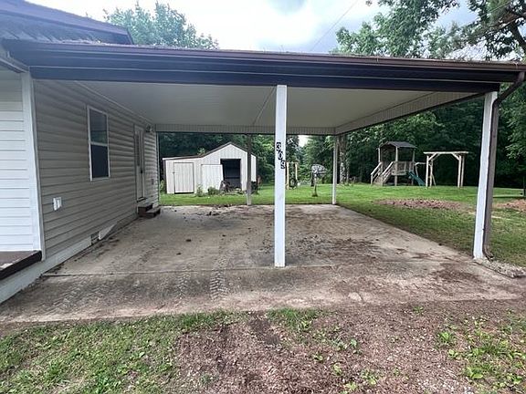 2nd image of 309 N Pitcher Rd
