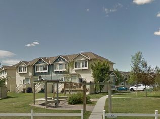703 Luxstone Sq SW #1701, Airdrie, AB T4B0A3