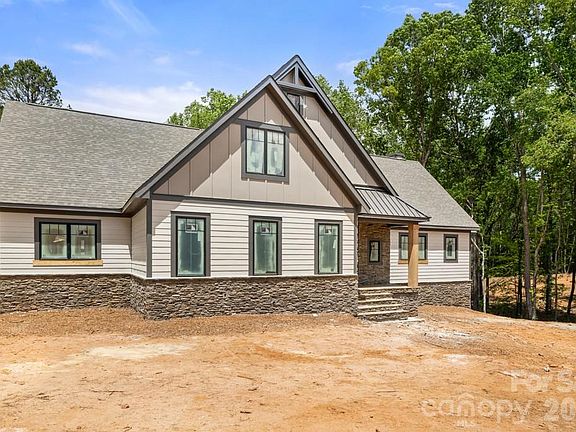 2nd image of 5117 Grassy Creek Rd
