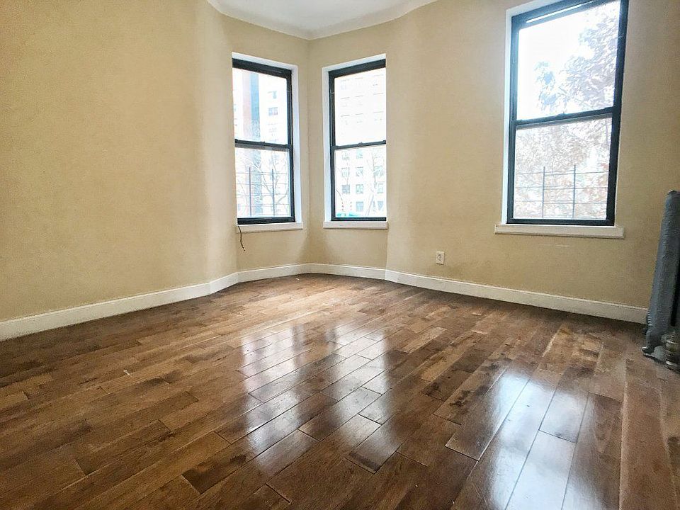 2nd image of 300 W 142nd St APT 2