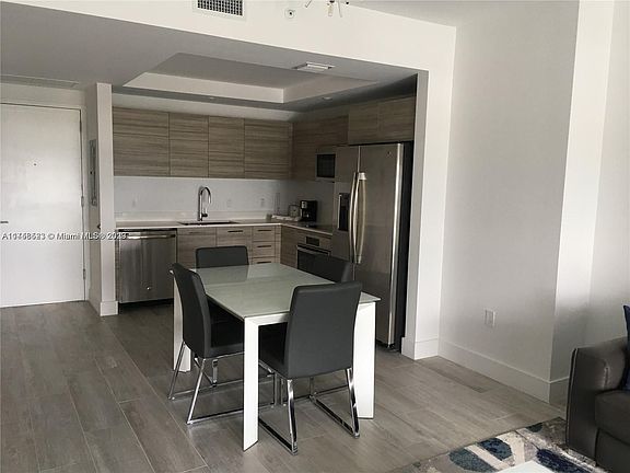 3rd image of 121 NE 34th St Unit 3012