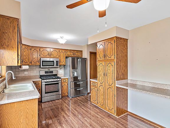 5th image of 6404 Peachtree Ct APT 3