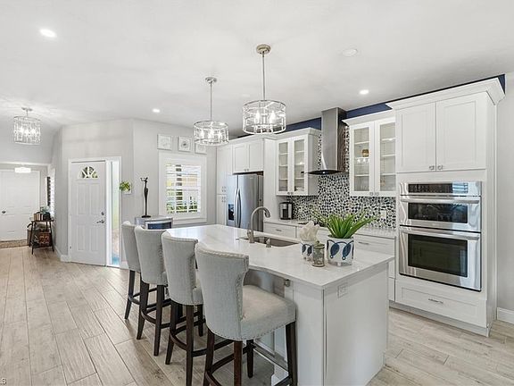 3rd image of 1747 Reuven CIR #3