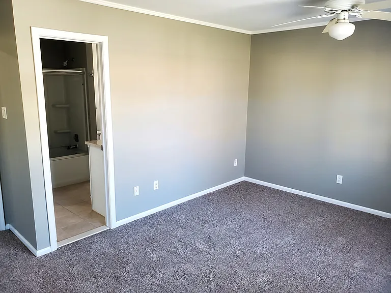 3 Banbury Ct #3 — Photo 37