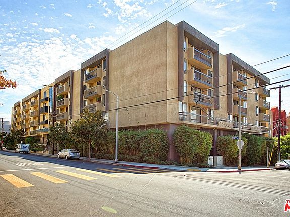 2nd image of 7320 Hawthorn Ave APT 322