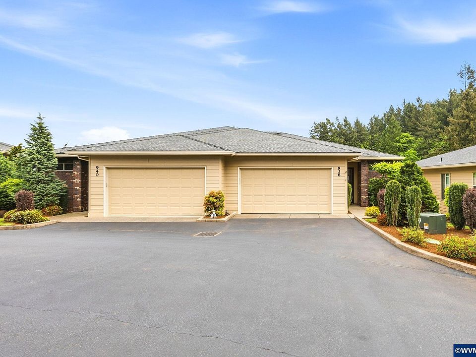1st image of 938 Sahalee Ct