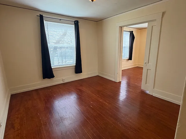 1356 E Olive Way #B2 — Photo 2