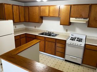 16 W Pike St APT 3, Canonsburg, PA 15317