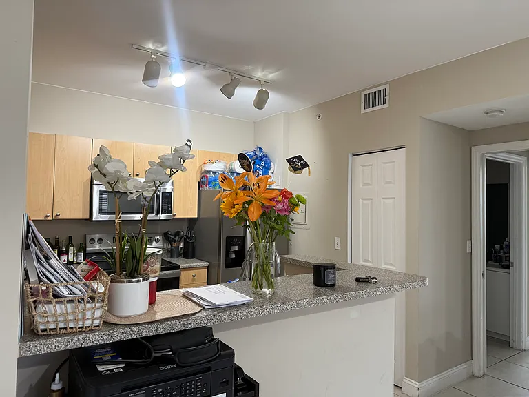 2440 E Preserve Way #207 — Photo 4