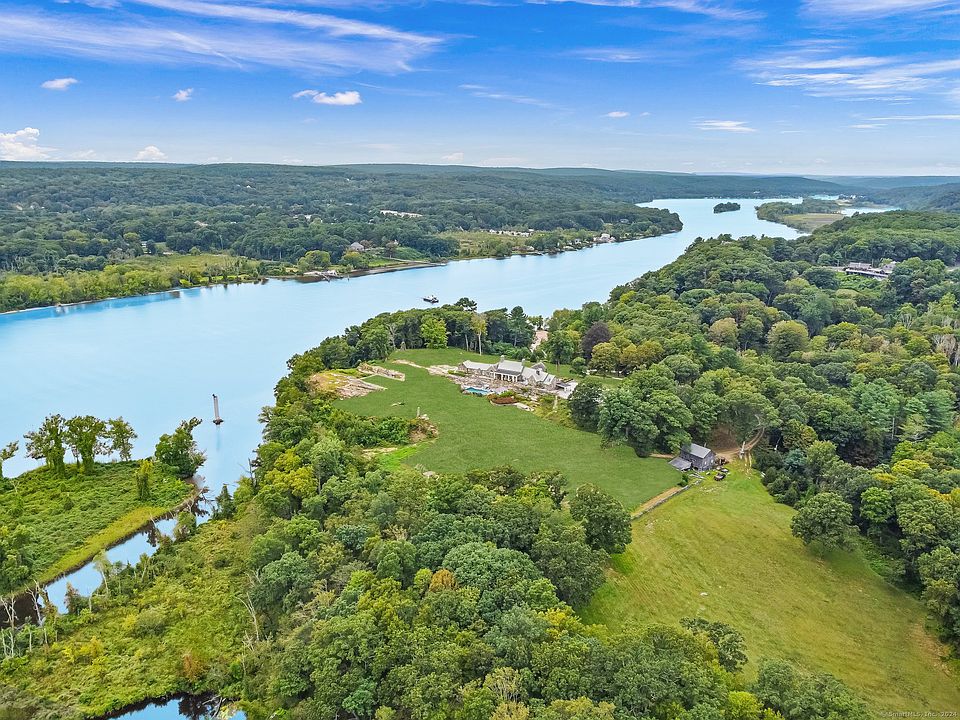 1st image of 153 Ferry Road