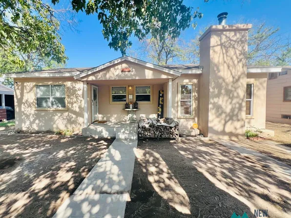 1014 Pinon Ln, Carlsbad, NM 88220