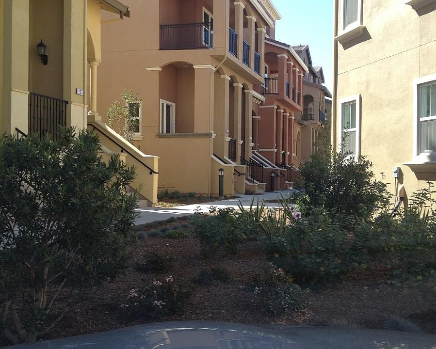 Front facing open space