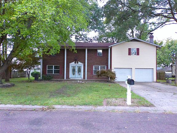 2nd image of 629 Knipp Ave