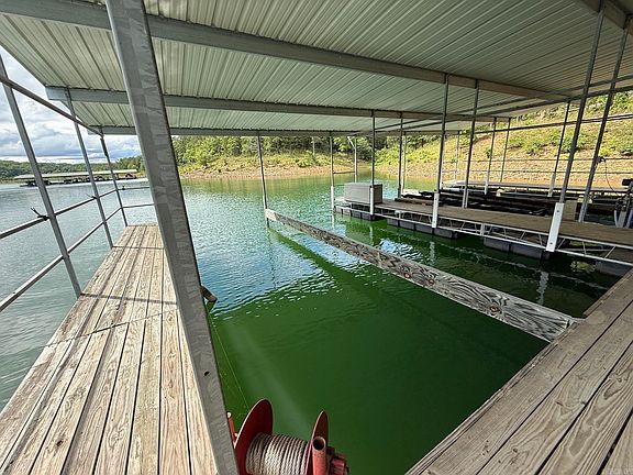 4th image of 9999 Thompson Cove Ln