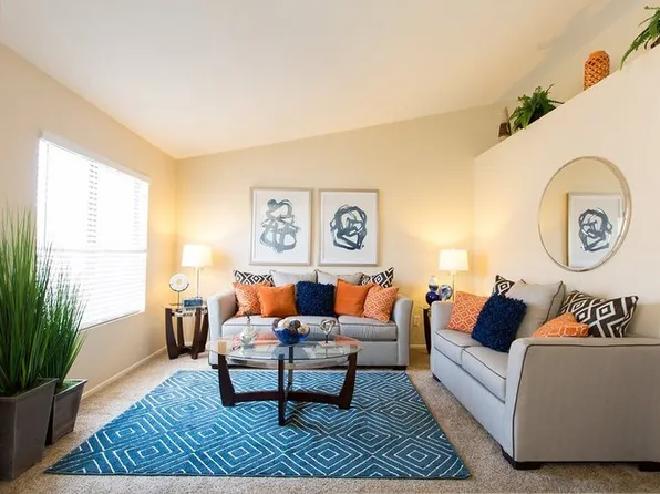 40900 Breezy Pass Rd Unit B, Palm Desert, CA 92211