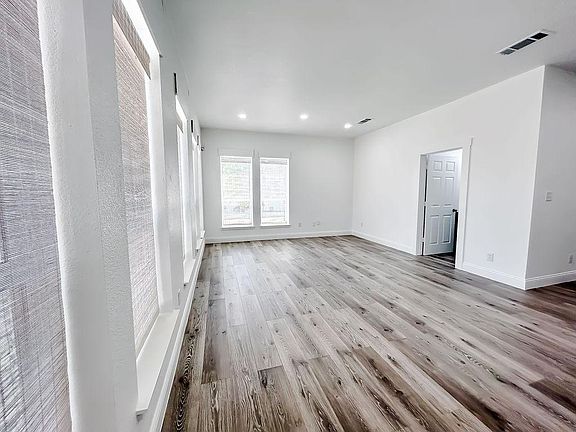 2nd image of 817 W Tucker St APT 201
