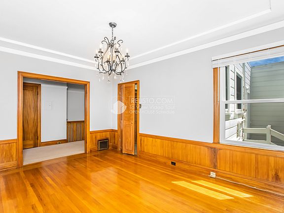 5th image of 2237 Francisco St