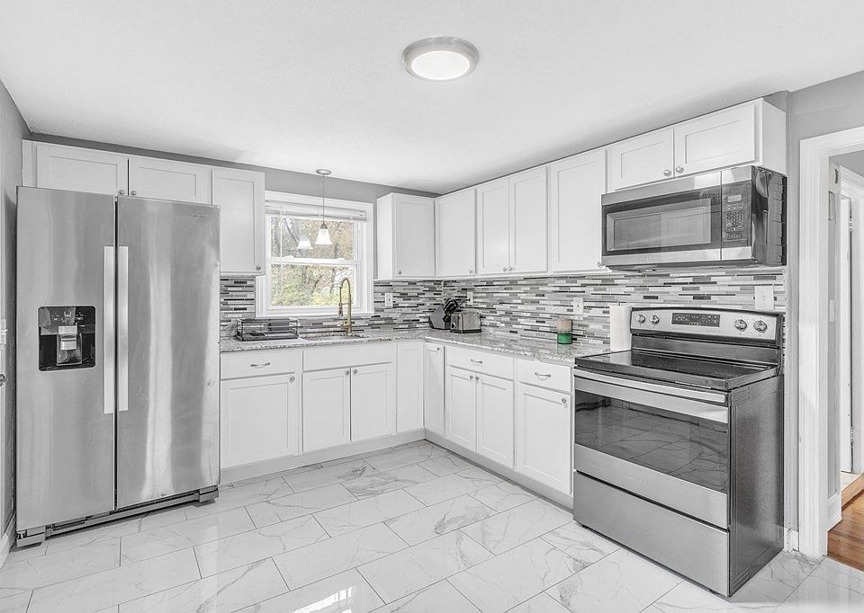 38 Tinkham Rd, Springfield, MA 01129 Zillow