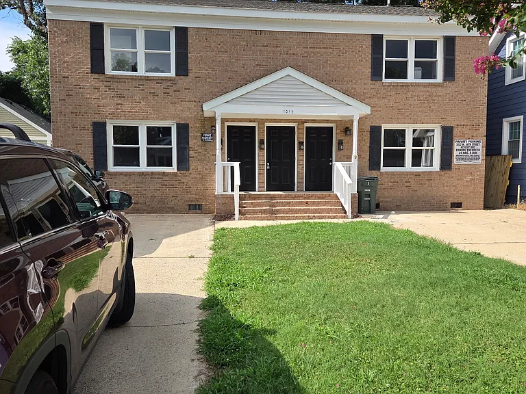 1012 W 36th St #C — Photo 1