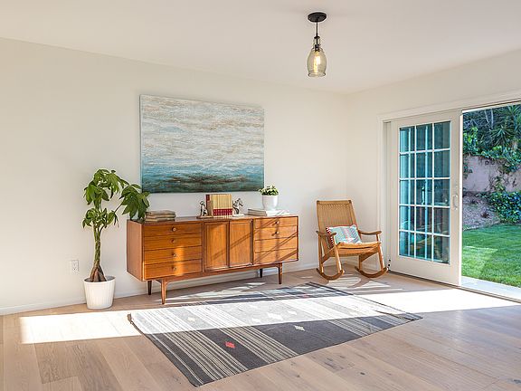 5th image of 4023 Marchena Dr