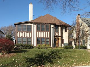 2938 Ewing Avenue S #First Floor, Minneapolis, MN 55416