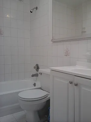 Rented by 18 REALTY | media 58