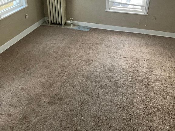 2nd image of 36 N Carlisle St #3