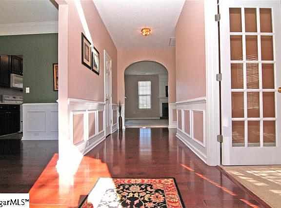 3rd image of 40 Birkhall Cir