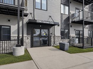 2396 Cleroux Cres #105, Ottawa, ON K1W1A2