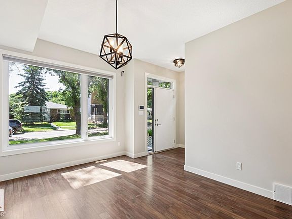 5th image of 10620 65th Ave NW #3