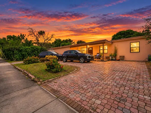 4972 NE 14TH Avenue, Pompano Beach, FL 33064